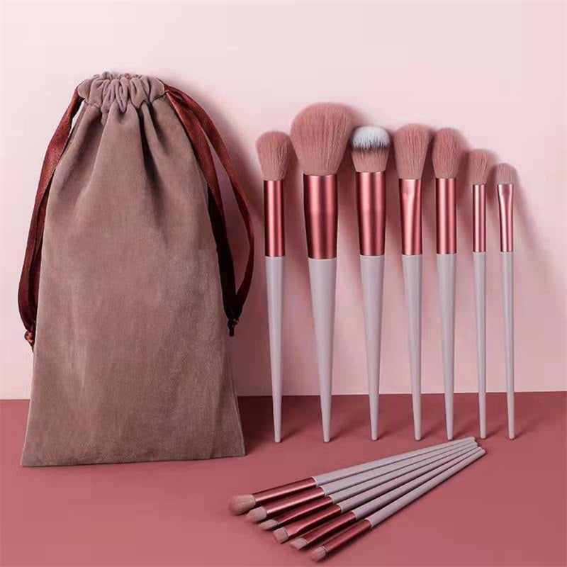 13 Essential Makeup Brushes Every Beauty Enthusiast Needs